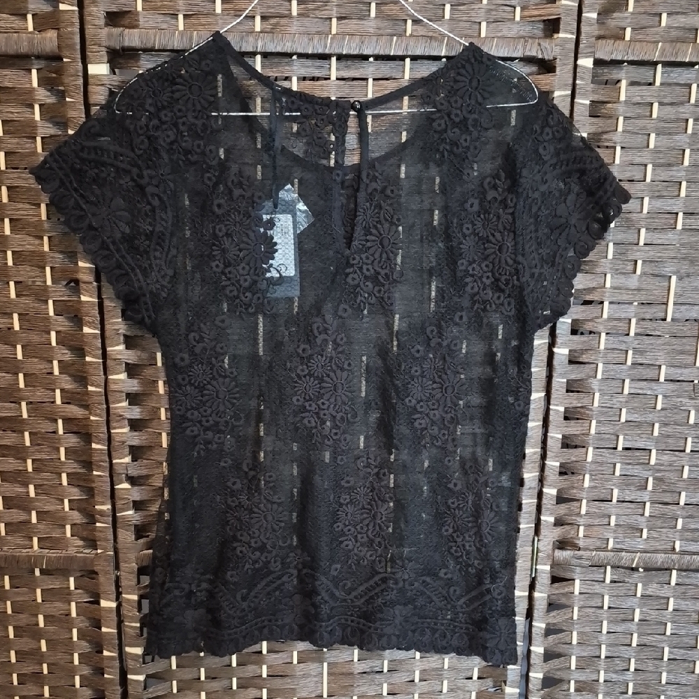 Guess Black Sheer Lace Top - Picture 3 of 6